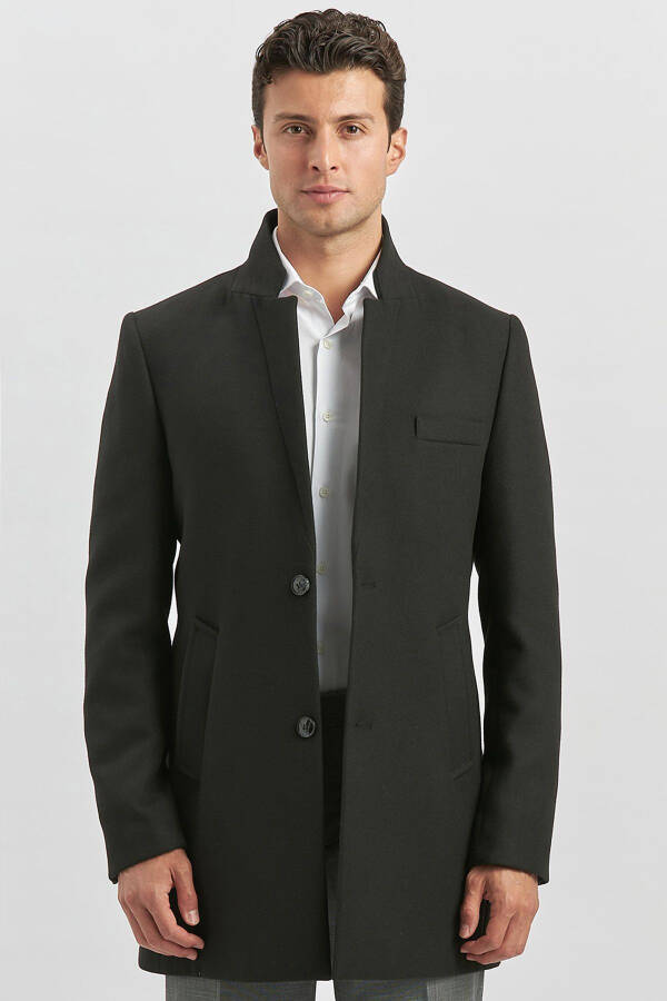 Slim fit, classic coat. Lined, half quilted. - 8