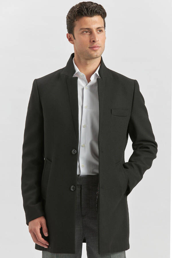 Slim fit, classic coat. Lined, half quilted. - 9