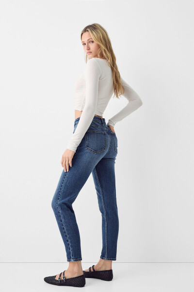 Slim Fit Comfort Mom Jean - 4