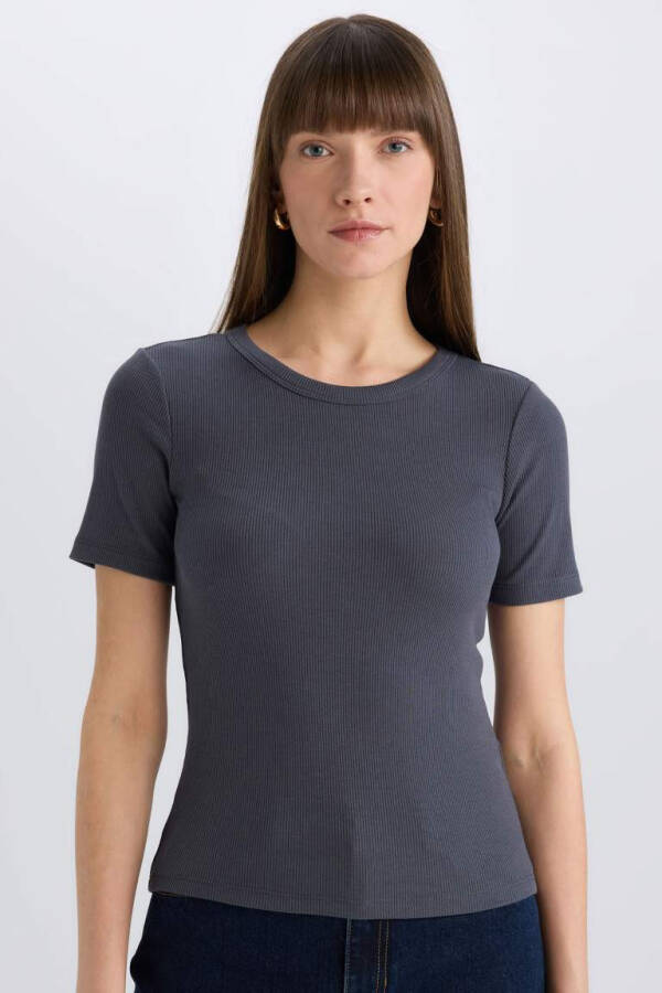 Slim Fit Crew Neck Ribbed Short Sleeve T-Shirt Anthracite - 1