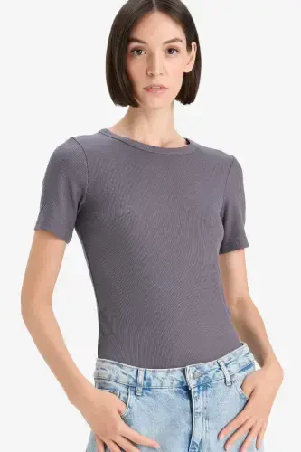 Slim Fit Dar Kesim Bisiklet Yaka Basic Düz Fitilli Kaşkorse Kısa Kollu Tişört-Gri 