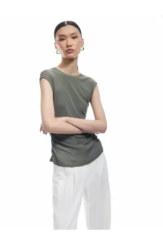 Slim Fit Drapeli Bisiklet Yaka Kolsuz Bluz - Haki - 3