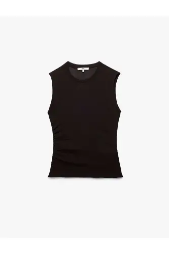 Slim Fit Drapeli Bisiklet Yaka Kolsuz Bluz - Kahve - 4