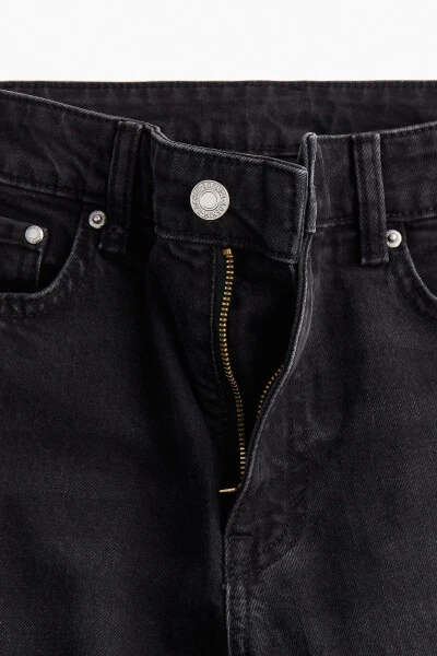 Slim fit, high waisted, bootcut jeans. - H&M (1)