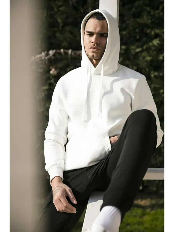 Ekru Slim Fit Kapüşonlu Kanguru Cepli İçi Tüylü Yumuşak Şardonlu Erkek Hoodie 5905281-Ekru - 1