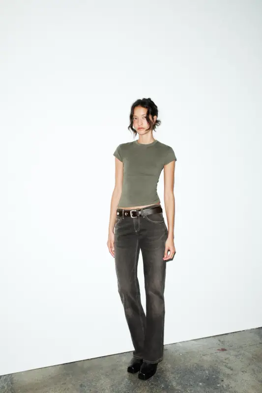 SLIM FIT KISA KOLLU T-SHIRT-Haki - ZARA