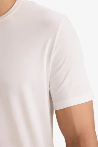 Slim Fit Krujka Yaka Premium Sifatli Basic Qisqa Yengli Paxta Futbolkasi Oq - 4