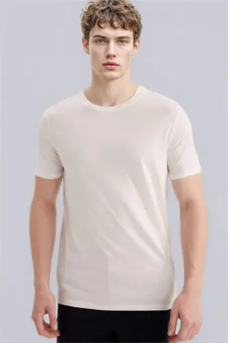 Slim Fit Krujka Yaka Premium Sifatli Basic Qisqa Yengli Paxta Futbolkasi Oq - 3