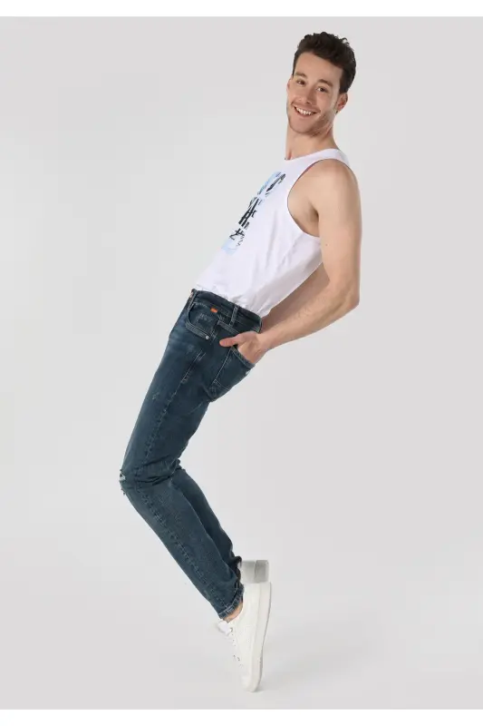 Slim Fit low rise straight leg blue men's jeans. - 1