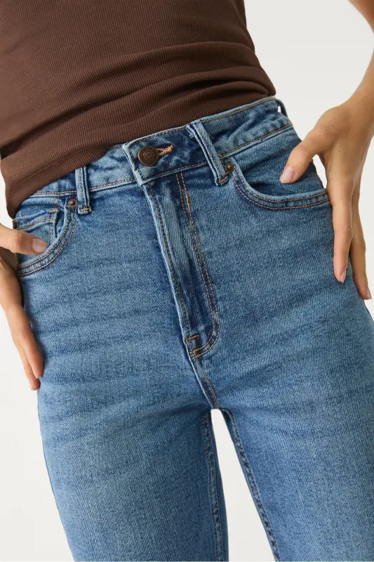 Slim Fit Mom Jean - 1