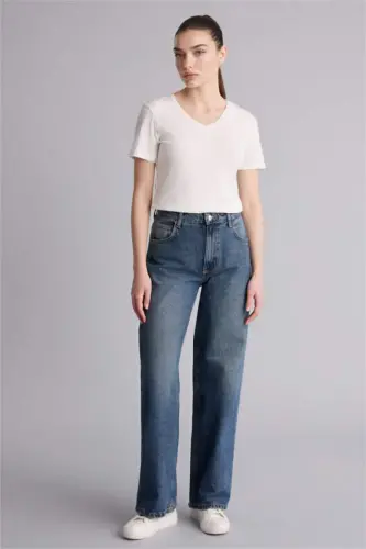 Slim Fit Narrow Cut V Neck Basic Plain Ribbed Short Sleeve T-Shirt-Ecru 