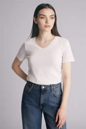 Slim Fit Narrow Cut V Neck Basic Plain Ribbed Short Sleeve T-Shirt-Ecru - 4