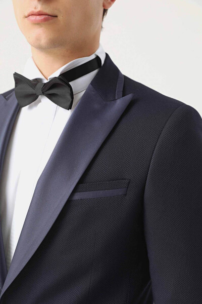 Slim Fit Navy Blue Armoured Notch Lapel Groom & Tuxedo Suit - 29