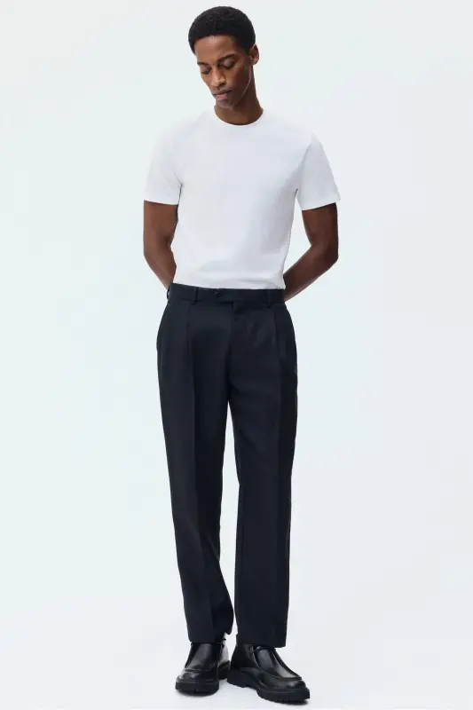 Slim fit, Pima cotton T-shirt. - 2