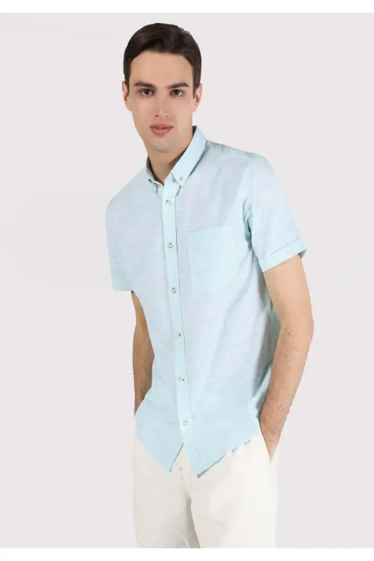 Slim Fit, qisqa yengli, yashil rangli, oddiy erkaklar ko'ylagi. - 3