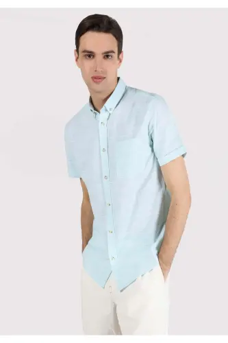 Slim Fit, qisqa yengli, yashil rangli, oddiy erkaklar ko'ylagi. - 3