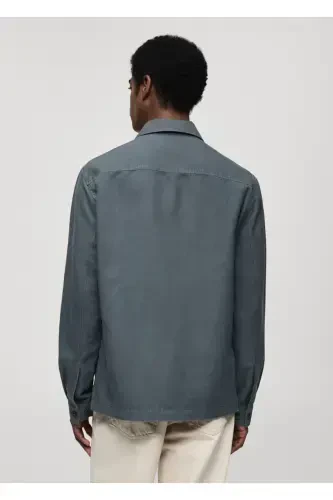 Slim fit shirt jacket with pockets - 3