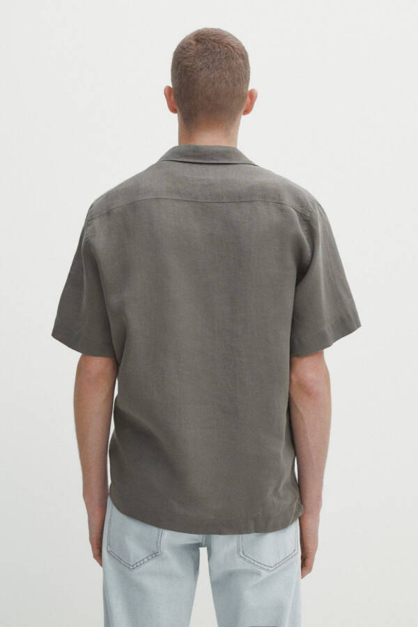 Slim fit short-sleeved linen shirt - 4