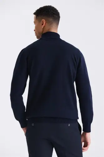 Slim Fit Solid Turtleneck Knitted Pullover - 4