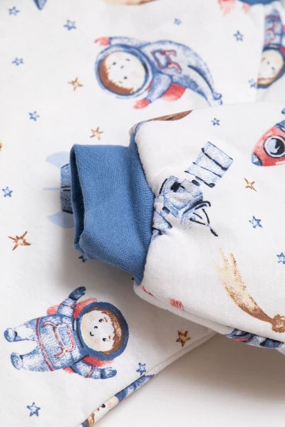 Slim Fit Space Patterned Blue Trimmed Fiber Filled 2.0 Tog Boys Sleepsuit - 13