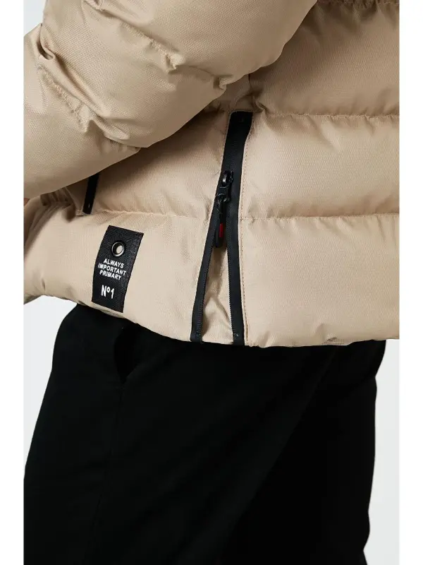 Bej Slim Fit Suni Kürklü Çıkarılabilir Kapüşonlu Şişme Mont Erkek Mont 5761080 B-Bej - 9