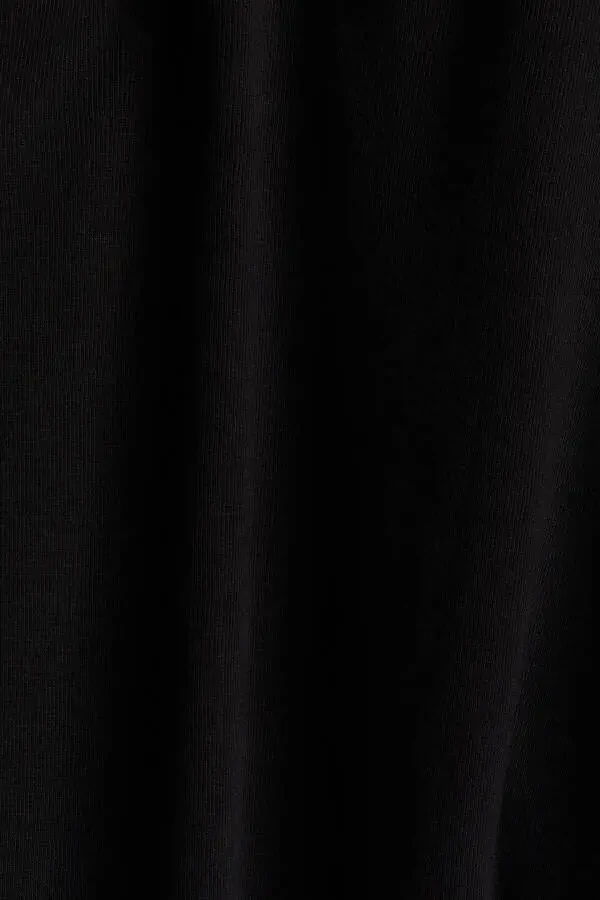 Slim Fit T-Shirt - 4