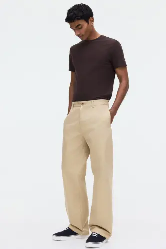 Slim Fit Tişört-Koyu kahverengi - H&M (1)