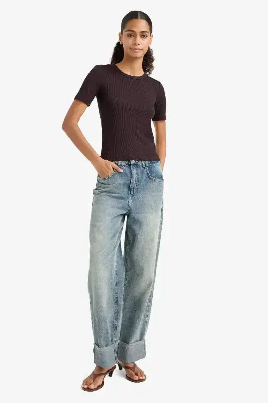 Slim Fit Tor kesim Velosiped Yoqasi Asosiy Tekis Fitilli Kaşkorse Qisqa Yengli Futbolka-Qahva - 2