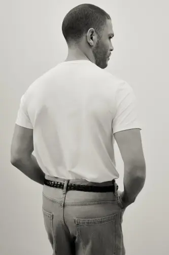 Slim Fit V-образная футболка - Белая - 5