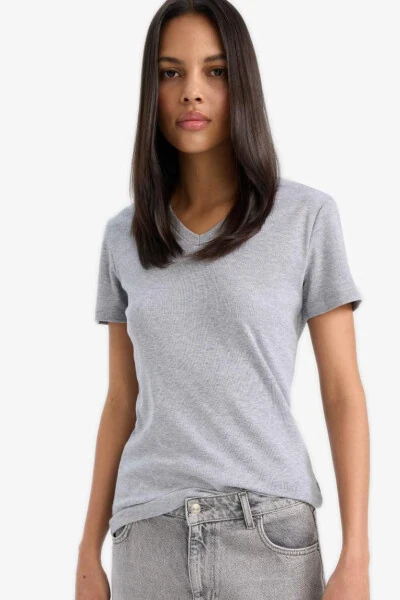 Slim Fit Dar Kesim V Yaka Ribana Basic Düz Kısa Kollu Tişört-Gri Melanj - DEFACTO