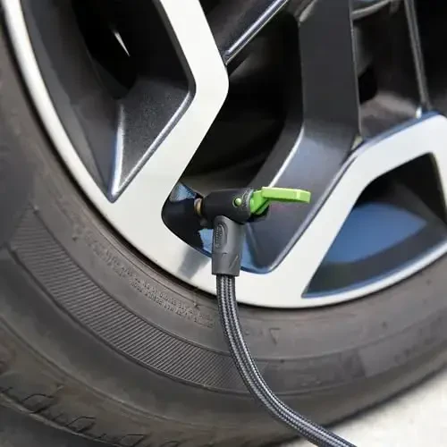Slime 40060 Насос для шин, компактный, переносной автомобильный воздушный компрессор, аналоговый, шланг для быстрого соединения, ремонт проколов шин, 12 В, 10 минут накачивания Черный - 5