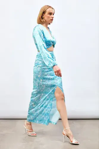 Slit Detailed Patterned Midi Skirt - TURQUOISE - SATEEN (1)