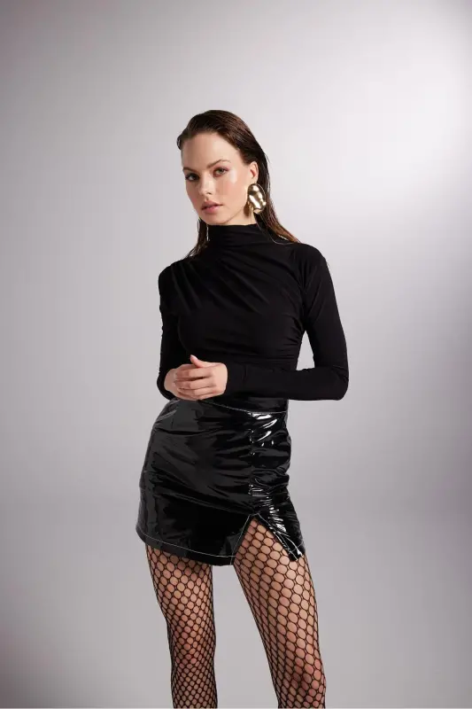 Slit Lined Patent Mini Bria Skirt Black - 8