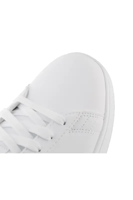 Smash V2 Buck - Unisex White Daily Shoe-white - 6