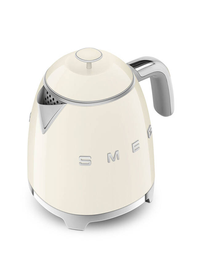 Smeg 50's Style KLF05CREU 0.8 Litre Cream Mini Kettle - 4