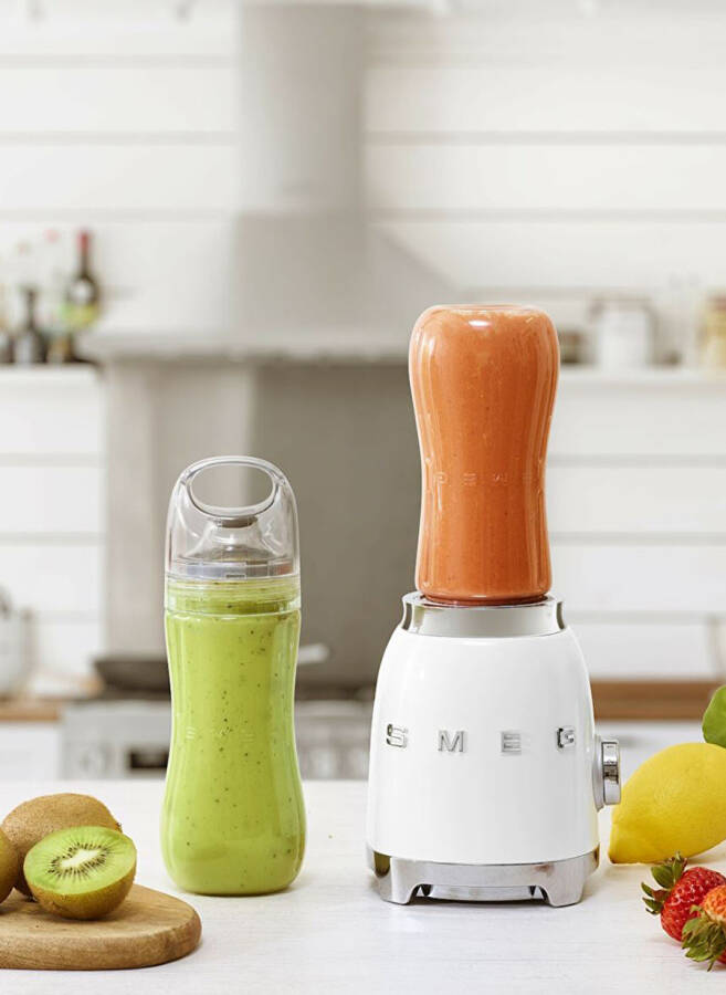 Smeg Shaxsiy Blender Oq PBF01CREU - 5