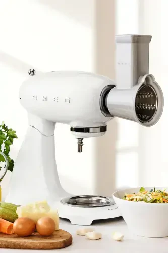 SMF03WHEU Retro 4.8 Litre White Stand Mixer - 7