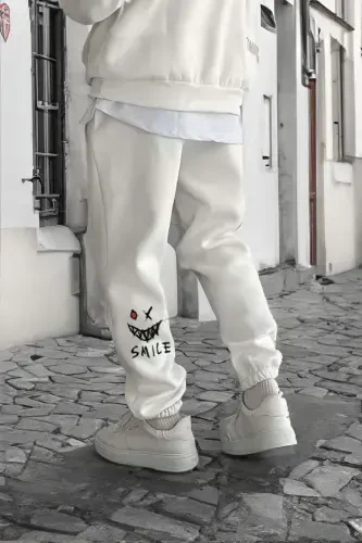 Smile Face Белые спортивные штаны-джоггеры --Белый - DUBU BUTİK (1)