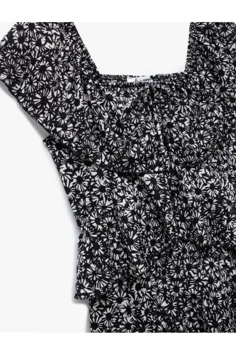 Smocked Boat Neck Sleeveless Flounced Tiered Floral Mini Jumpsuit - 5