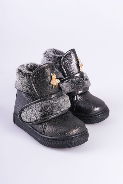 Smoked Furry Bee Detailed Hook and Loop Non-Slip Sole Girls' Boots 
