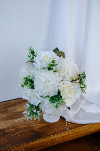 Snowflake Bridal Bouquet - Modazone