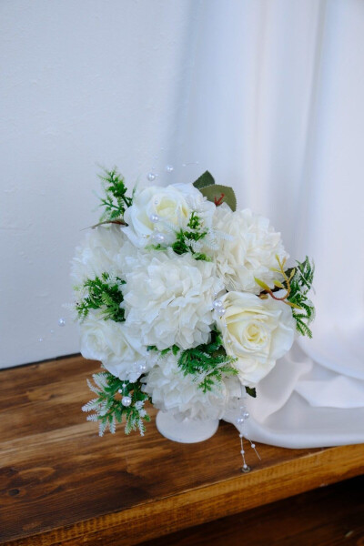 Snowflake Bridal Bouquet - 1