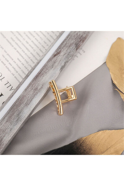 So-much Women's New Trend Metal Small Hair Clip Geometric Shaped 4.5 Cm.-3 - 2