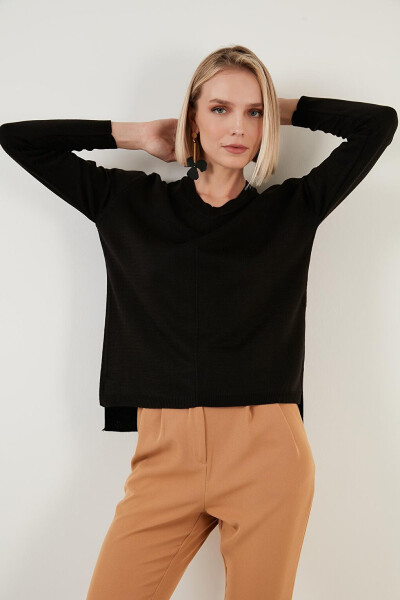 Soft Acrylic V-Neck Knit Sweater 6327030 - 17