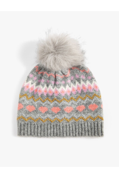 Soft plush pom-pom beanie - 1