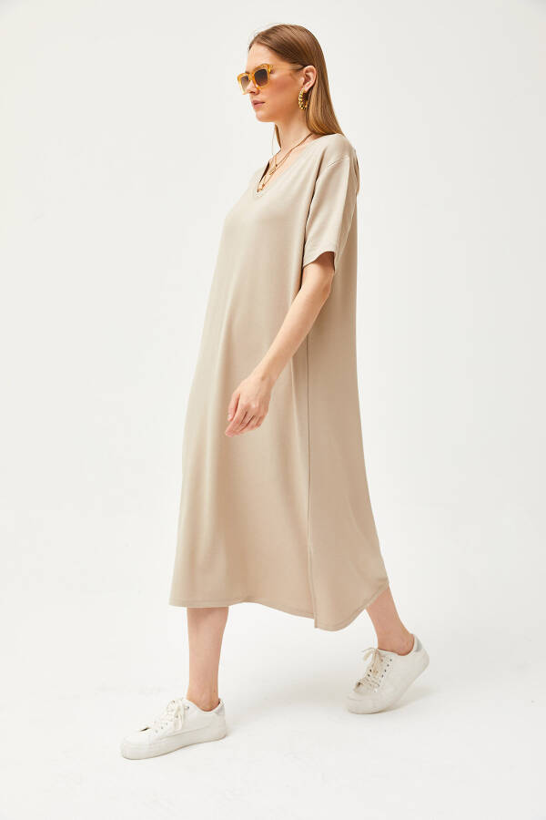 Soft textured, beige, V-neck dress with side slit (ELB-19002063) - 4