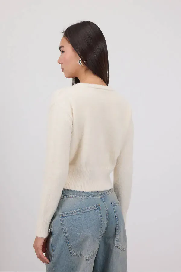 Soft Textured Buttoned Crop Cardigan H3339-A2 - 5