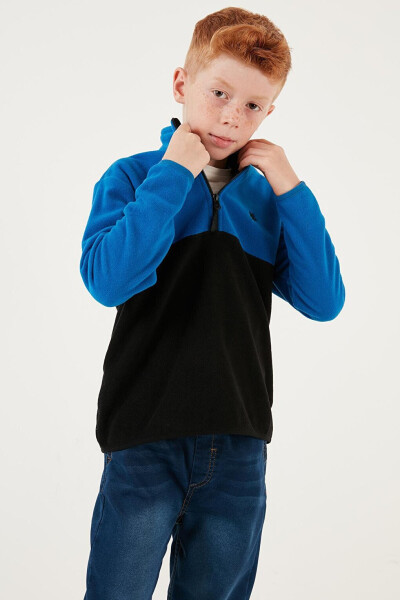 Soft-Textured Half-Zip Color Block Stand Collar Fleece 5905004 - 17