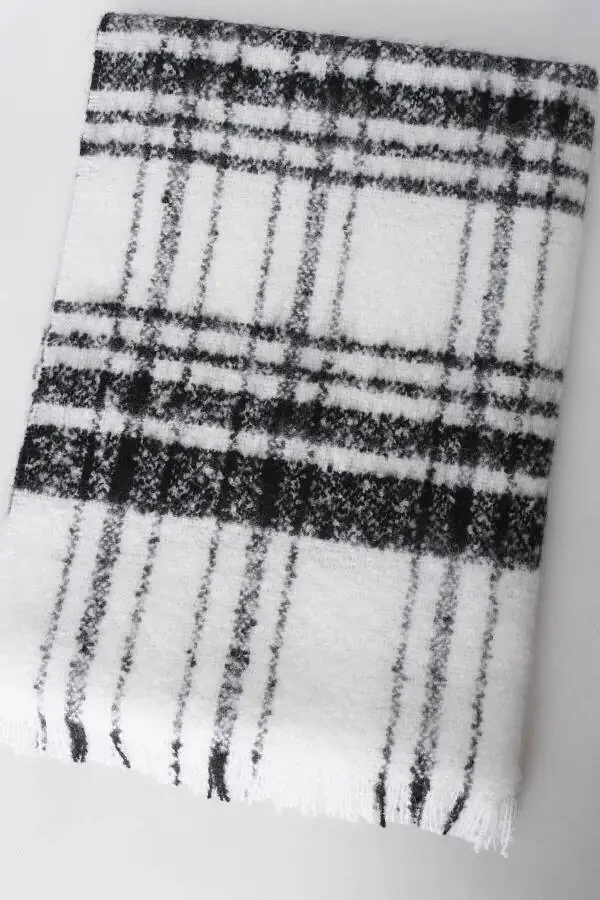 Soft Textured Patterned Shawl Shawl2022-d1 - 3