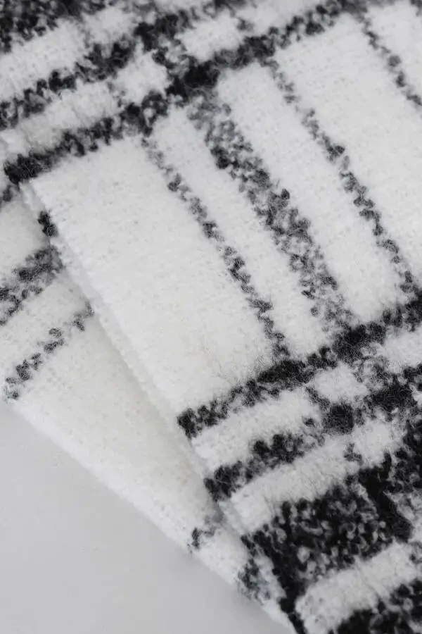 Soft Textured Patterned Shawl Shawl2022-d1 - 5